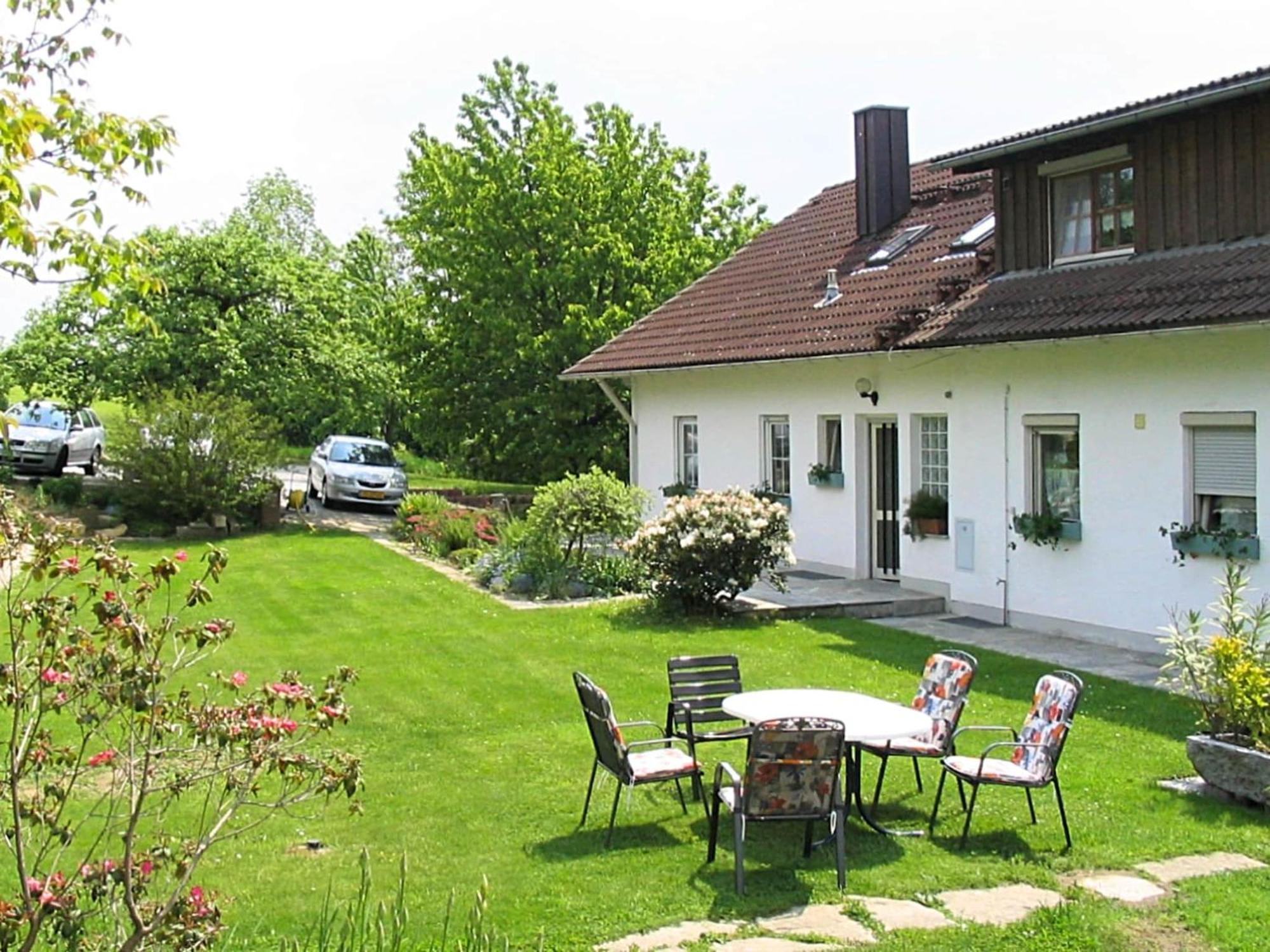Welcoming Chalet Near Forest In Röhrnbach Esterno foto